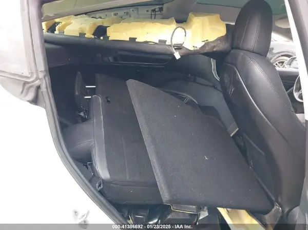 5YJ3E1EAXKF299958 2019 TESLA MODEL 3 - Image 8