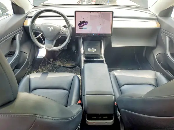 5YJ3E1EAXKF304382 2019 TESLA MODEL 3 - Image 8