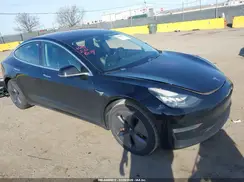 5YJ3E1EAXKF305614 2019 TESLA MODEL 3
