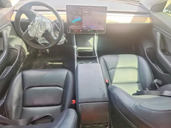 5YJ3E1EAXKF307198 2019 TESLA MODEL 3 - Image 8