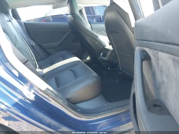 5YJ3E1EAXKF309632 2019 TESLA MODEL 3 - Image 8