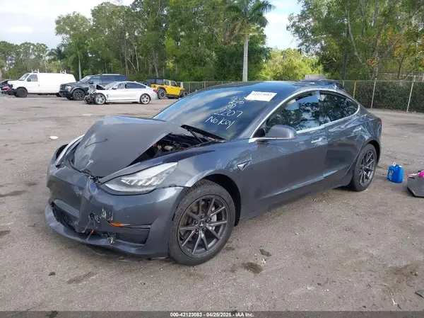 5YJ3E1EAXKF312207 2019 TESLA MODEL 3 - Image 2