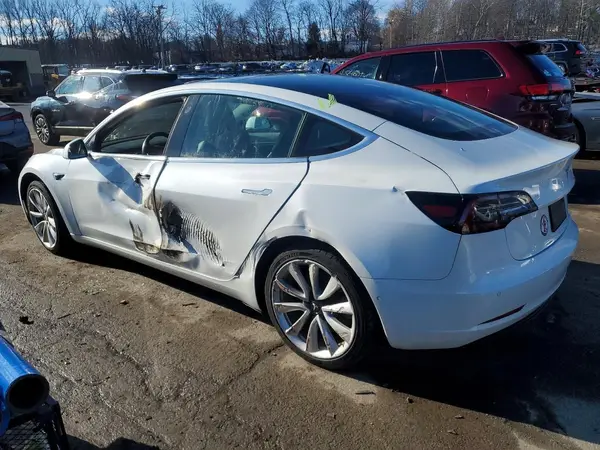 5YJ3E1EAXKF327130 2019 TESLA MODEL 3 - Image 2