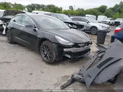 5YJ3E1EAXKF329329 2019 TESLA MODEL 3