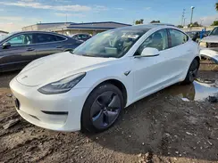 5YJ3E1EAXKF331582 2019 TESLA MODEL 3