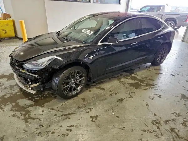 5YJ3E1EAXKF332151 2019 TESLA MODEL 3 - Image 1