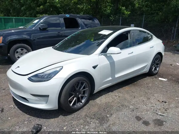 5YJ3E1EAXKF345000 2019 TESLA MODEL 3 - Image 2