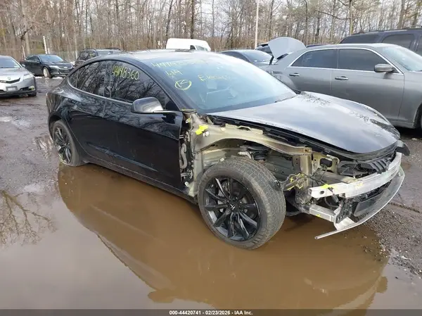 5YJ3E1EAXKF345563 2019 TESLA MODEL 3 - Image 1