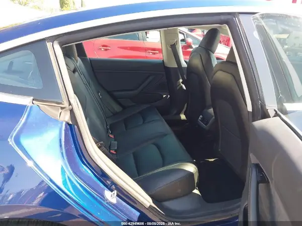 5YJ3E1EAXKF347202 2019 TESLA MODEL 3 - Image 8