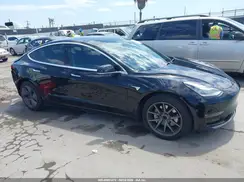 5YJ3E1EAXKF361844 2019 TESLA MODEL 3
