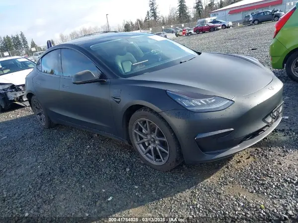 5YJ3E1EAXKF361861 2019 TESLA MODEL 3 - Image 1