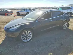5YJ3E1EAXKF394519 2019 TESLA MODEL 3