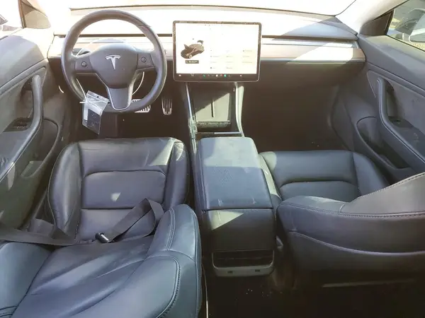 5YJ3E1EAXKF394519 2019 TESLA MODEL 3 - Image 8