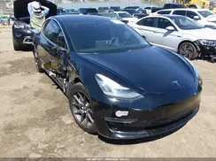 5YJ3E1EAXKF394584 2019 TESLA MODEL 3