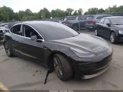 5YJ3E1EAXKF394990 2019 TESLA MODEL 3