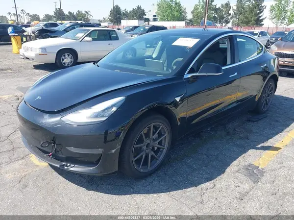 5YJ3E1EAXKF395248 2019 TESLA MODEL 3 - Image 2