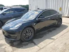5YJ3E1EAXKF395444 2019 TESLA MODEL 3