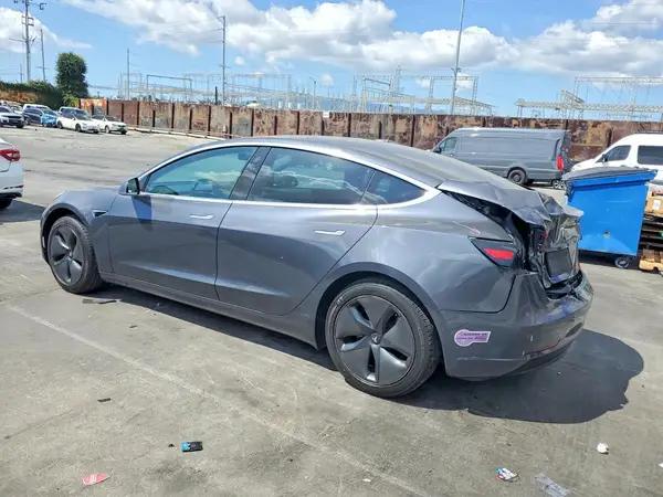 5YJ3E1EAXKF396366 2019 TESLA MODEL 3 - Image 2