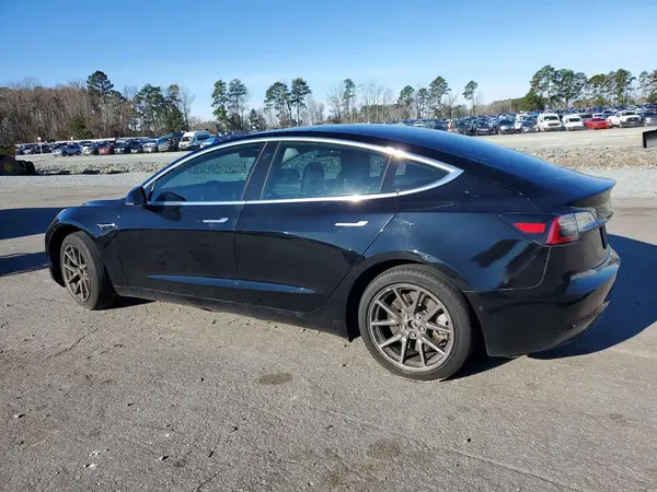 5YJ3E1EAXKF397808 2019 TESLA MODEL 3 - Image 2