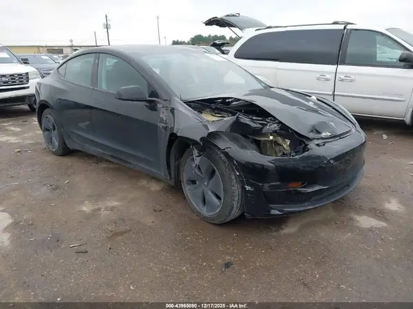 5YJ3E1EAXKF397811 2019 TESLA MODEL 3 - Image 1
