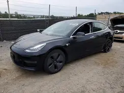 5YJ3E1EAXKF399235 2019 TESLA MODEL 3