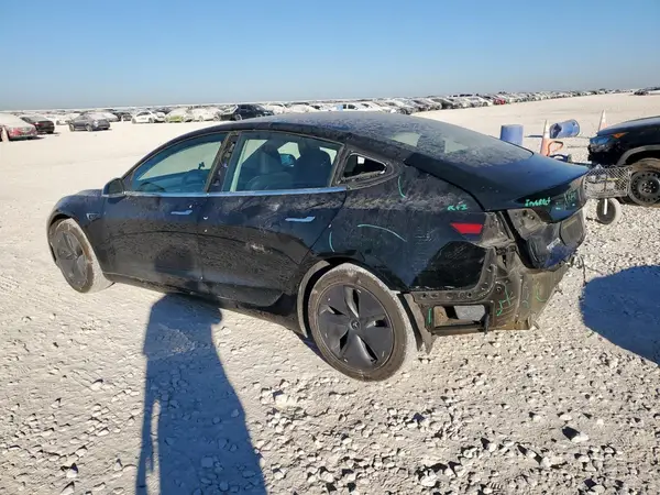 5YJ3E1EAXKF399834 2019 TESLA MODEL 3 - Image 2