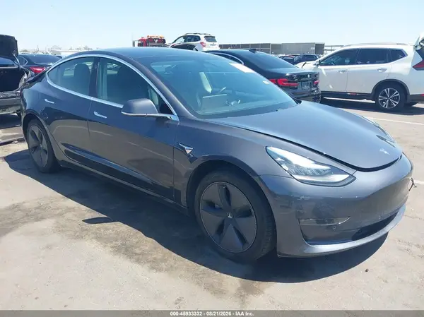 5YJ3E1EAXKF400254 2019 TESLA MODEL 3 - Image 1