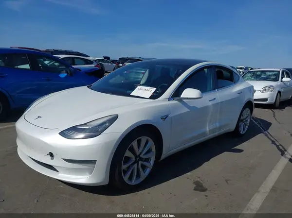 5YJ3E1EAXKF402506 2019 TESLA MODEL 3 - Image 2