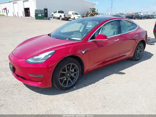 5YJ3E1EAXKF413098 2019 TESLA MODEL 3 - Image 2