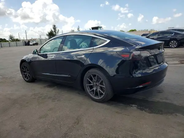5YJ3E1EAXKF416096 2019 TESLA MODEL 3 - Image 2