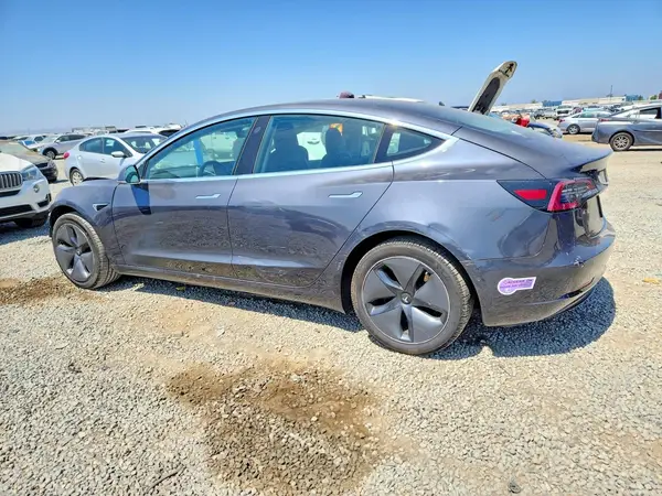 5YJ3E1EAXKF416311 2019 TESLA MODEL 3 - Image 2