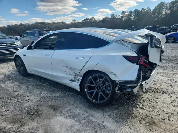 5YJ3E1EAXKF416616 2019 TESLA MODEL 3 - Image 2