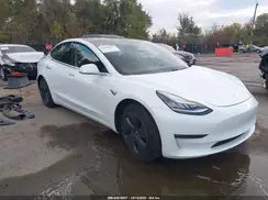 5YJ3E1EAXKF416664 2019 TESLA MODEL 3