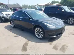 5YJ3E1EAXKF417006 2019 TESLA MODEL 3