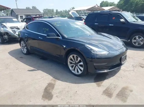 5YJ3E1EAXKF417006 2019 TESLA MODEL 3 - Image 1