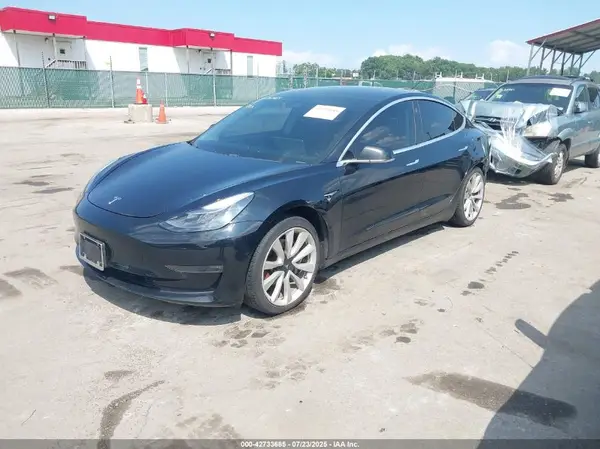 5YJ3E1EAXKF417006 2019 TESLA MODEL 3 - Image 2
