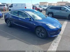 5YJ3E1EAXKF424926 2019 TESLA MODEL 3