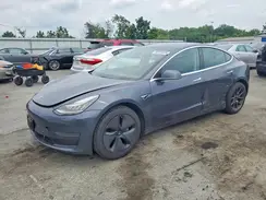 5YJ3E1EAXKF427017 2019 TESLA MODEL 3