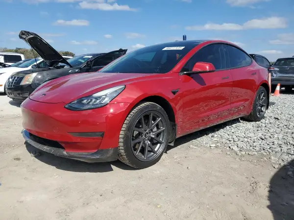 5YJ3E1EAXKF428121 2019 TESLA MODEL 3 - Image 1