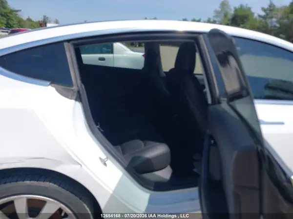 5YJ3E1EAXKF428720 2019 TESLA MODEL 3 - Image 8
