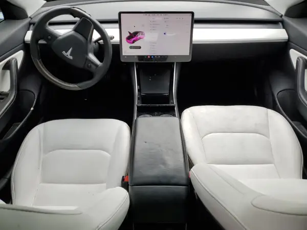 5YJ3E1EAXKF429317 2019 TESLA MODEL 3 - Image 8
