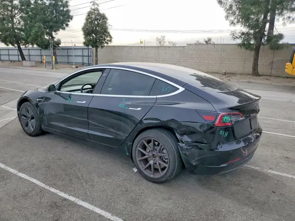 5YJ3E1EAXKF429365 2019 TESLA MODEL 3 - Image 2
