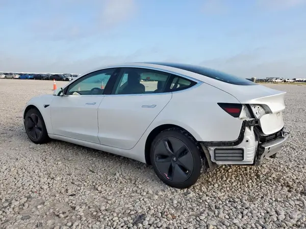 5YJ3E1EAXKF430757 2019 TESLA MODEL 3 - Image 2