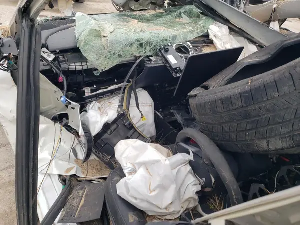 5YJ3E1EAXKF431276 2019 TESLA MODEL 3 - Image 8