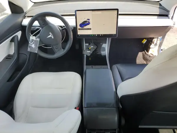 5YJ3E1EAXKF431763 2019 TESLA MODEL 3 - Image 8