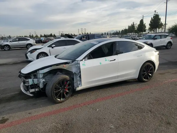 5YJ3E1EAXKF434534 2019 TESLA MODEL 3 - Image 1