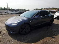 5YJ3E1EAXKF434694 2019 TESLA MODEL 3