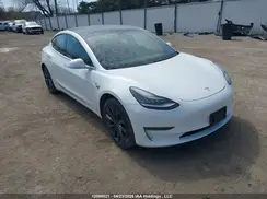 5YJ3E1EAXKF446618 2019 TESLA MODEL 3