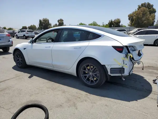 5YJ3E1EAXKF466755 2019 TESLA MODEL 3 - Image 2