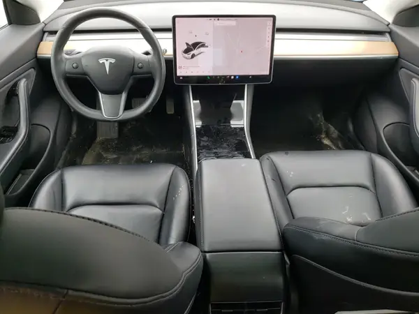 5YJ3E1EAXKF466853 2019 TESLA MODEL 3 - Image 8
